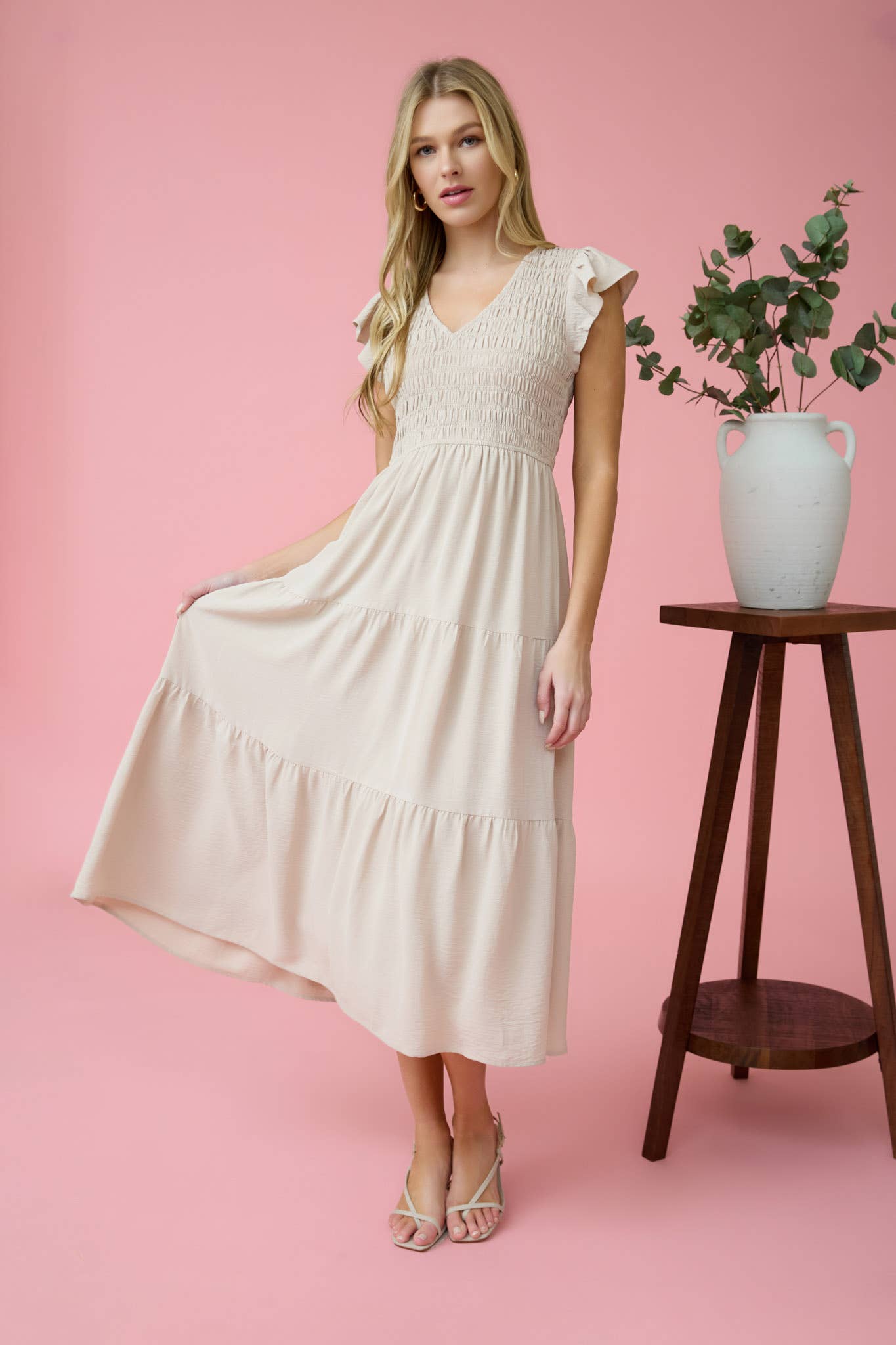 FLUTTER SLEEVE MAXI DRESS: IVORY