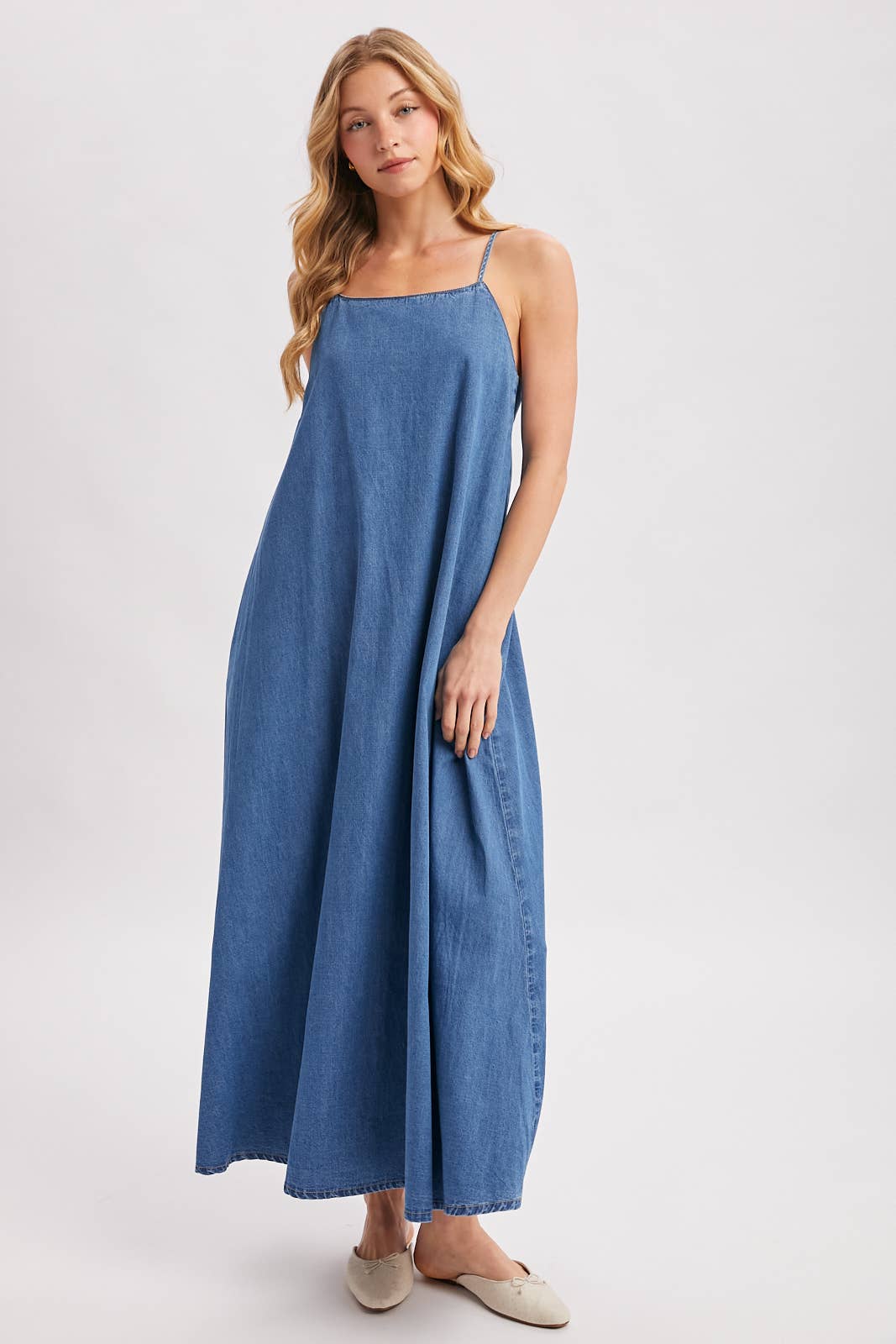 DENIM OPEN BACK SLEEVELESS MAXI DRESS