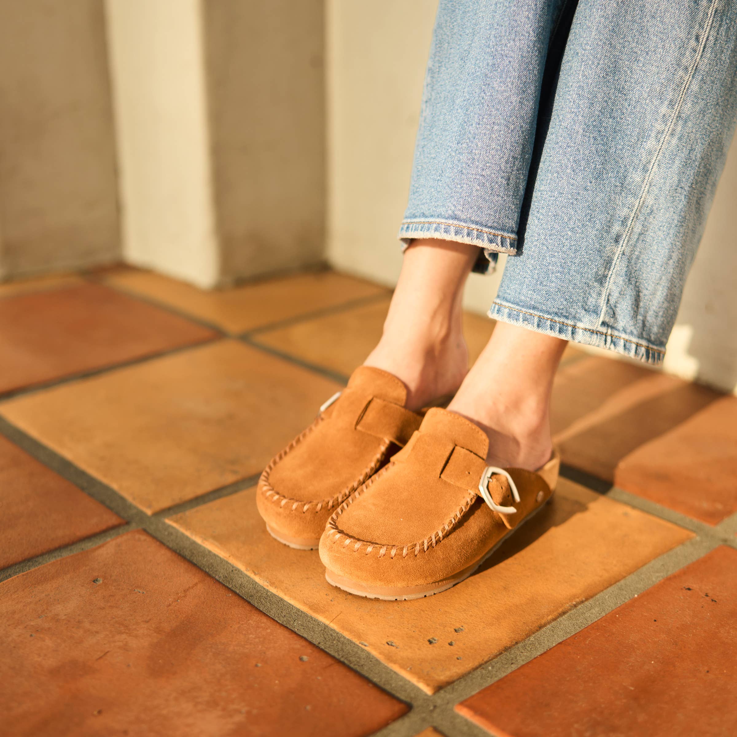 Minnetonka - Women's Suede Adjustable Buckle Clogs