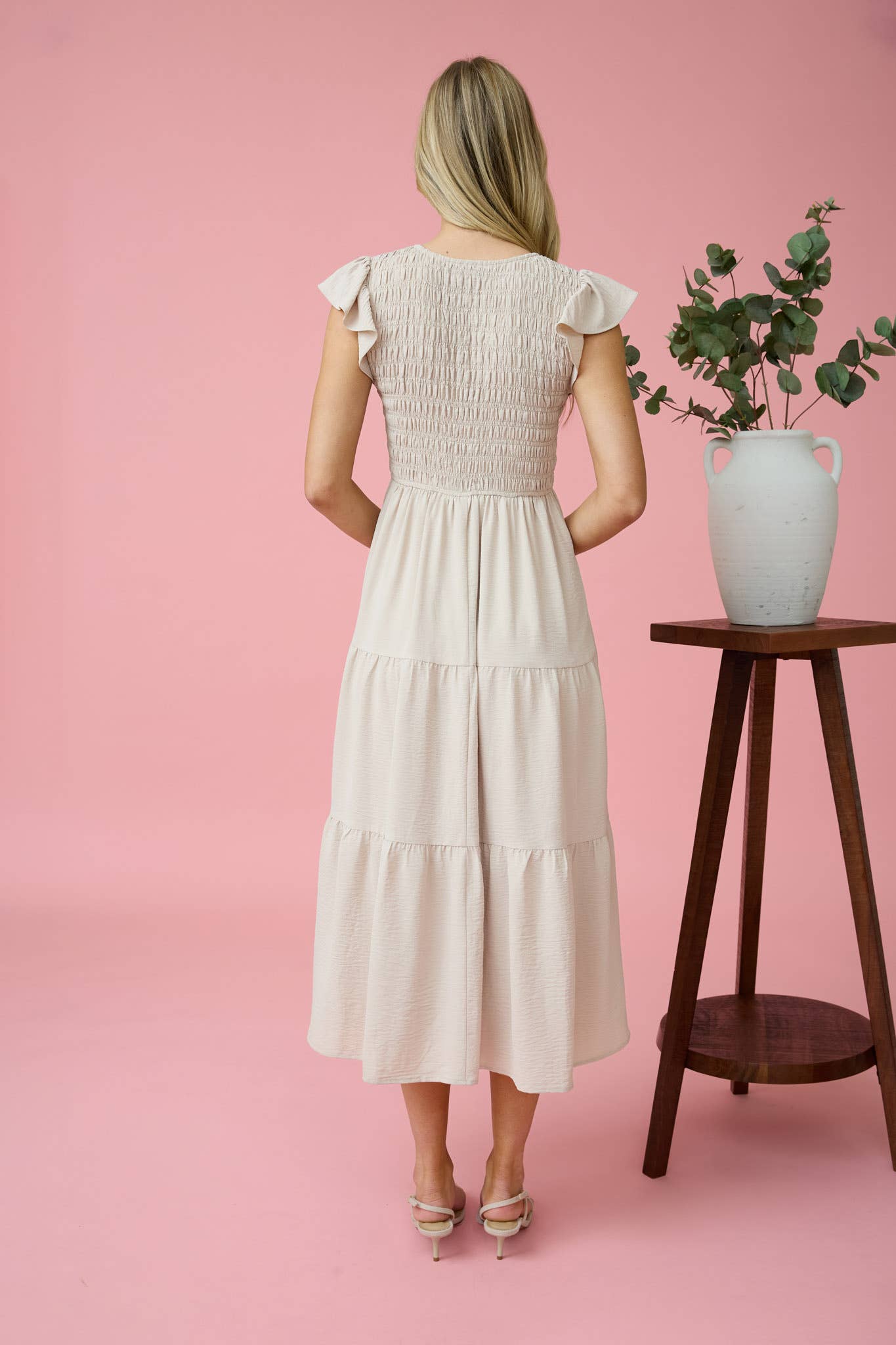 FLUTTER SLEEVE MAXI DRESS: IVORY