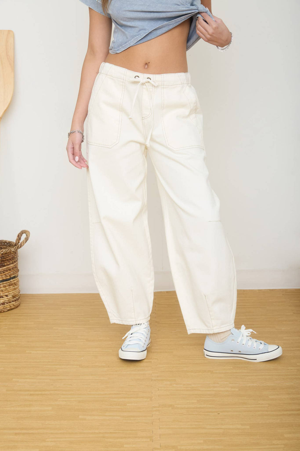 DRAWSTRING BAGGY ECRU JEANS