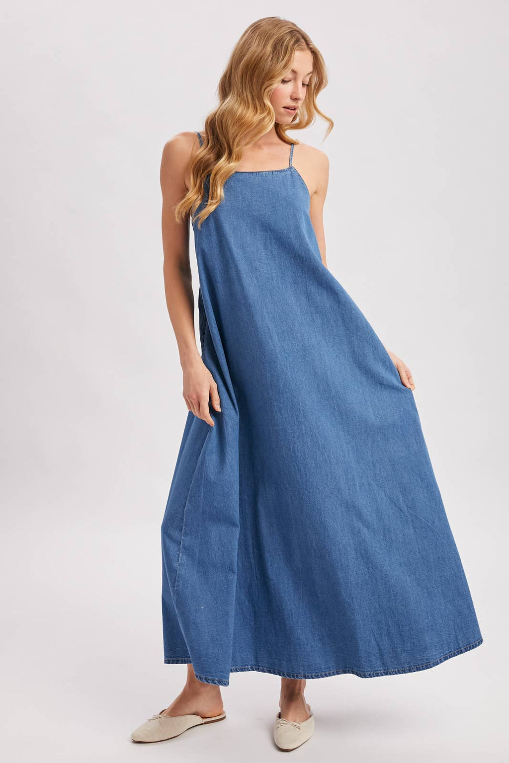 DENIM OPEN BACK SLEEVELESS MAXI DRESS
