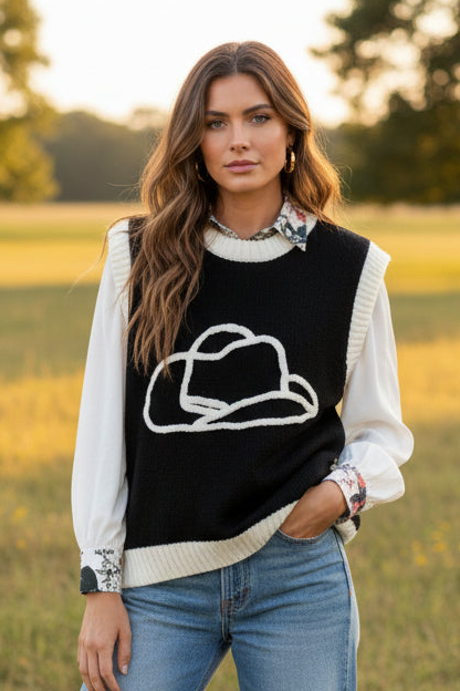 IVORY  HAT BLACK BODY VNECK SWEATER