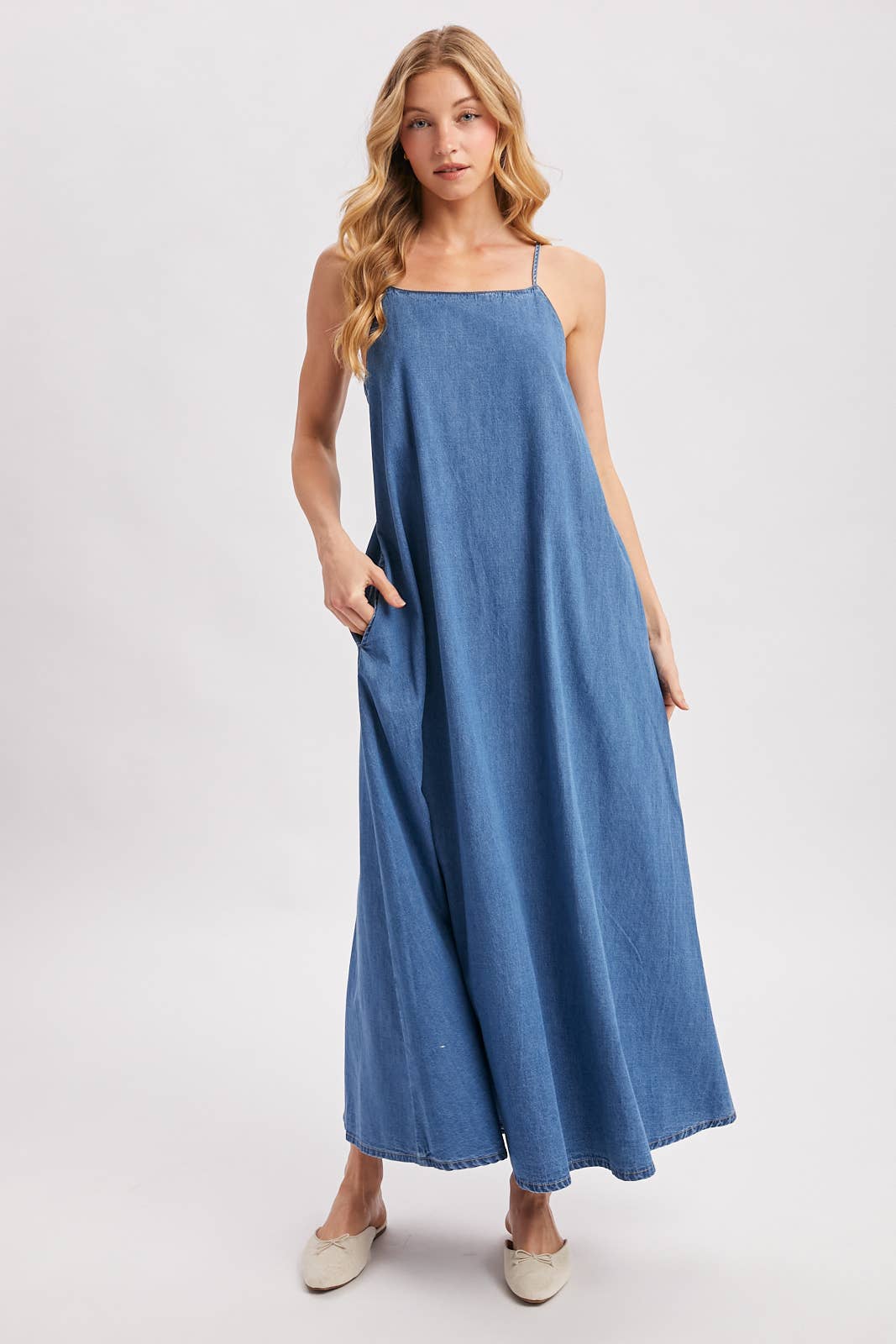 DENIM OPEN BACK SLEEVELESS MAXI DRESS