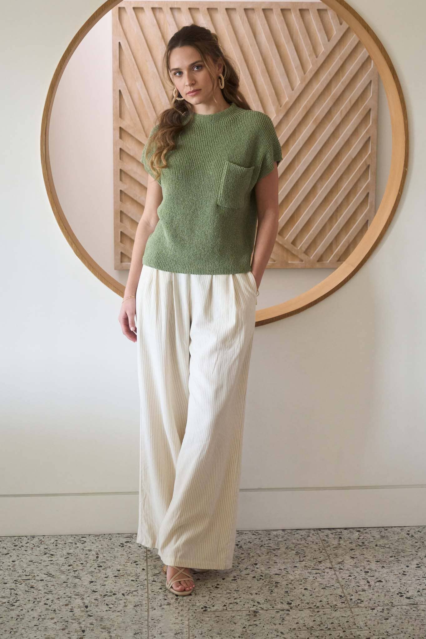 MOCK NECK SHORT SLEEVE POCKET DETAIL SWEATER TOP