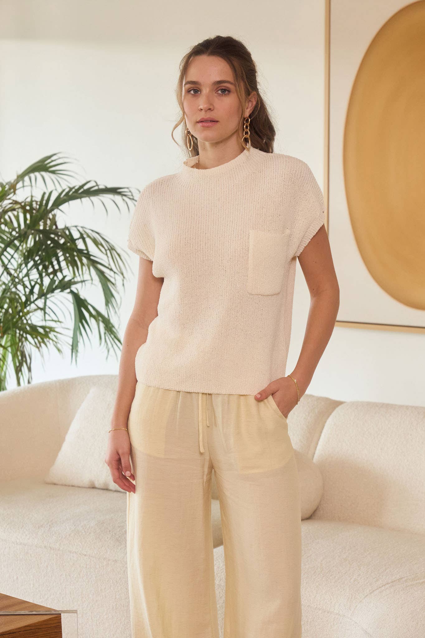 MOCK NECK SHORT SLEEVE POCKET DETAIL SWEATER TOP