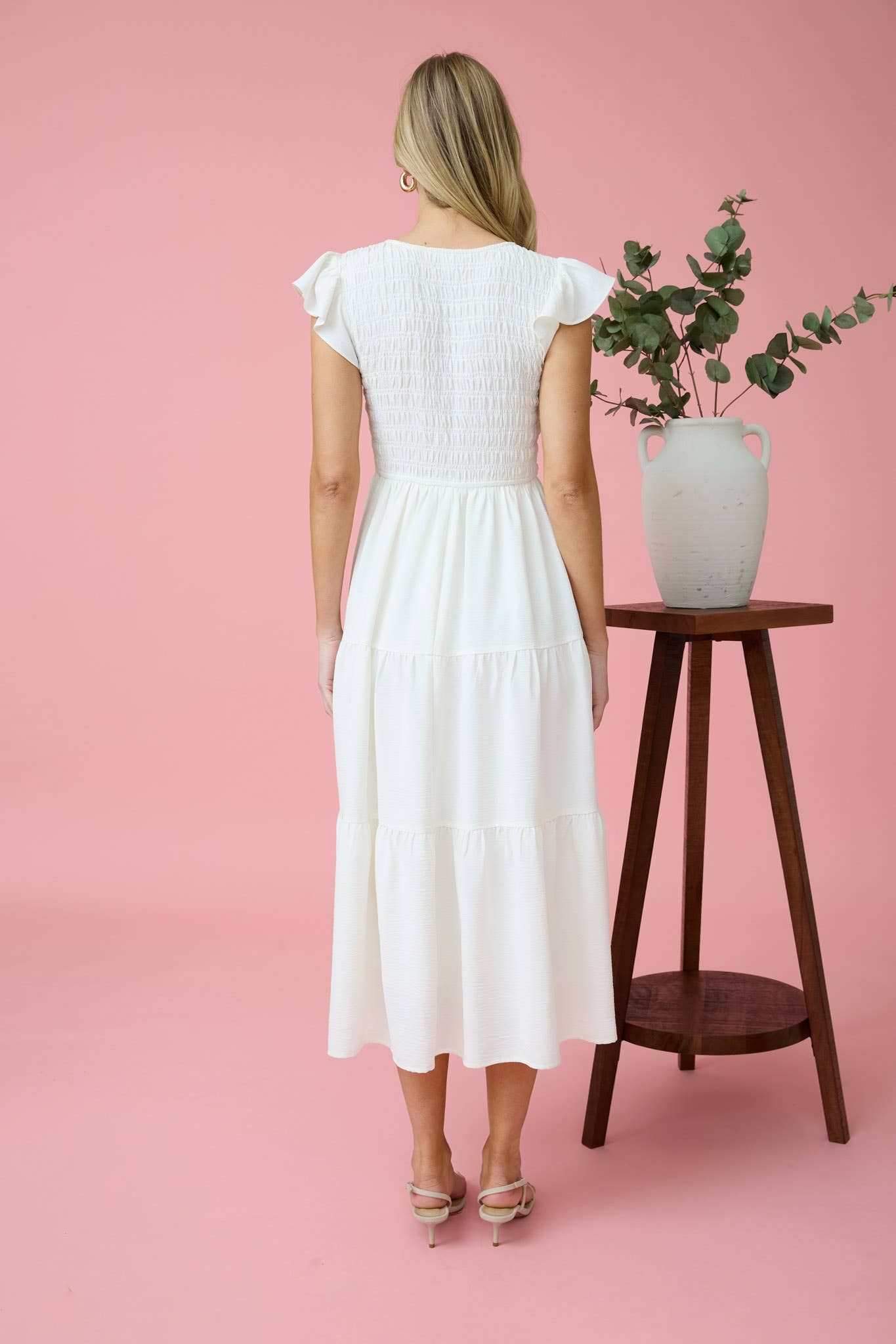 FLUTTER SLEEVE MAXI DRESS: IVORY