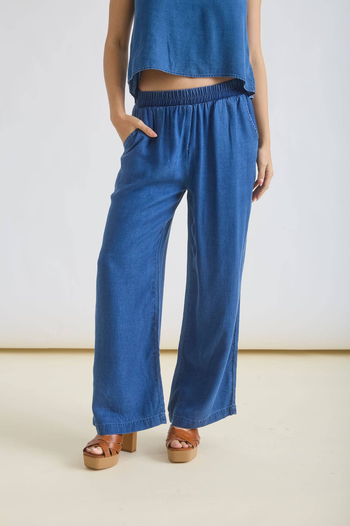 CHAMBRAY ELASTIC HIGH WAIST WIDE LEG PANTS