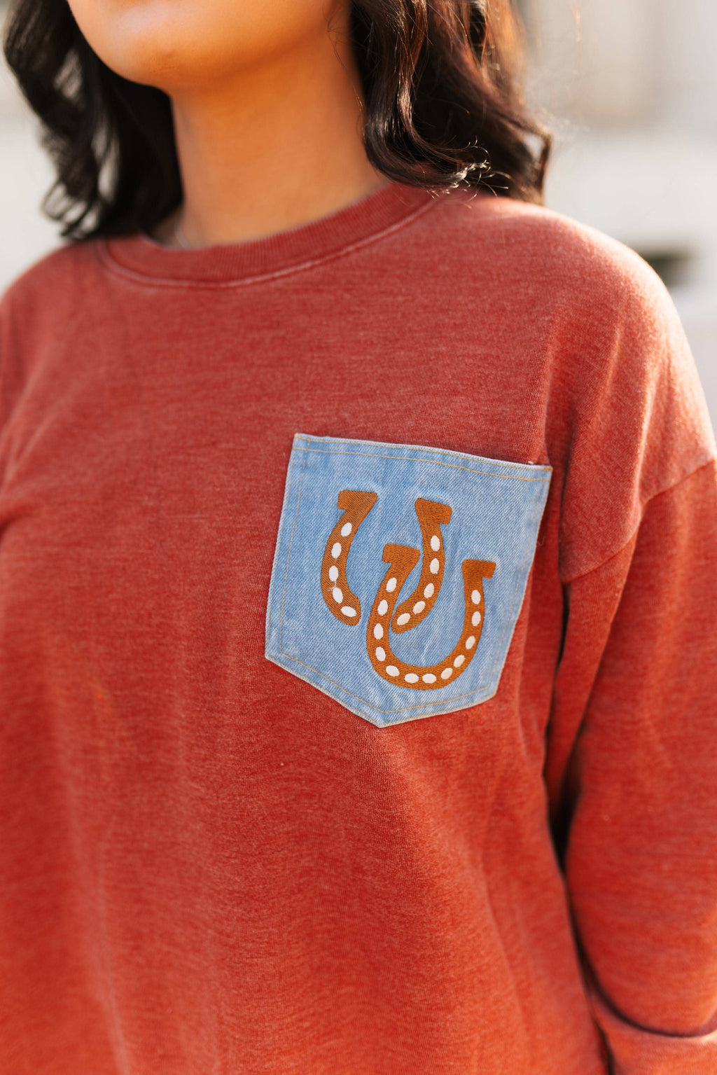 DENIM POCKET TOP- VINTAGE WINE