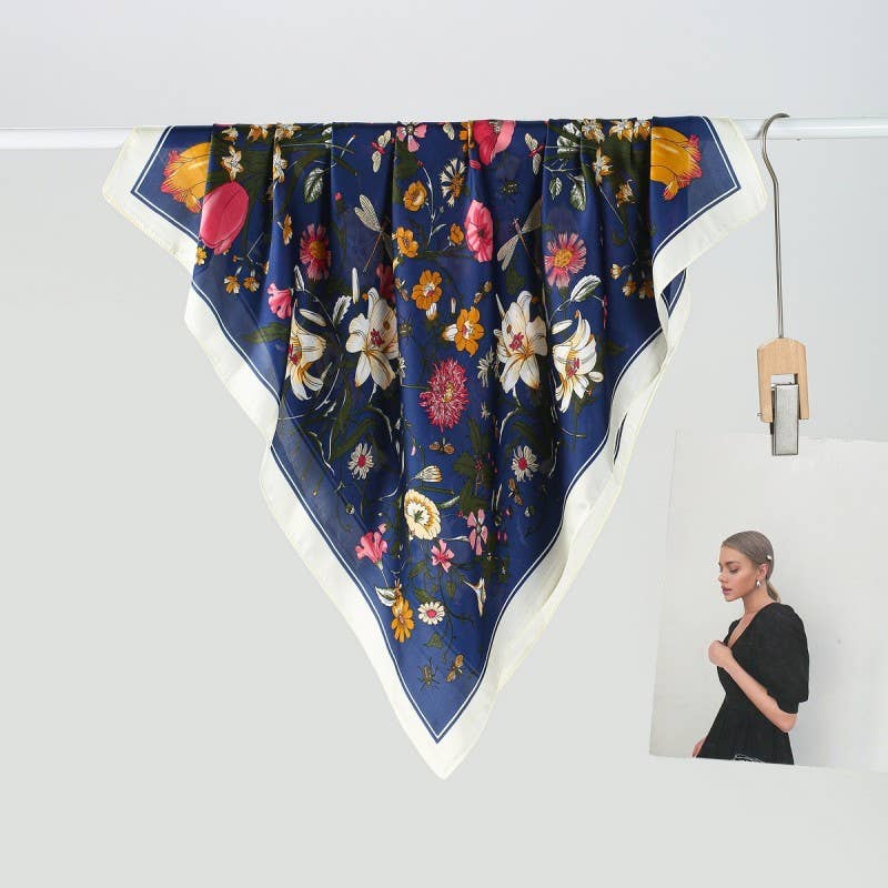JOSSLYN by wall to wall - LARGE FLORAL PRINT BANDANA SCARF | 40SC655