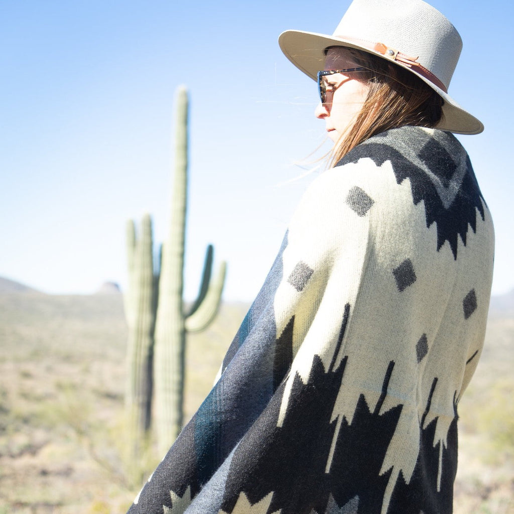Andean Alpaca Wool Blanket - Midnight