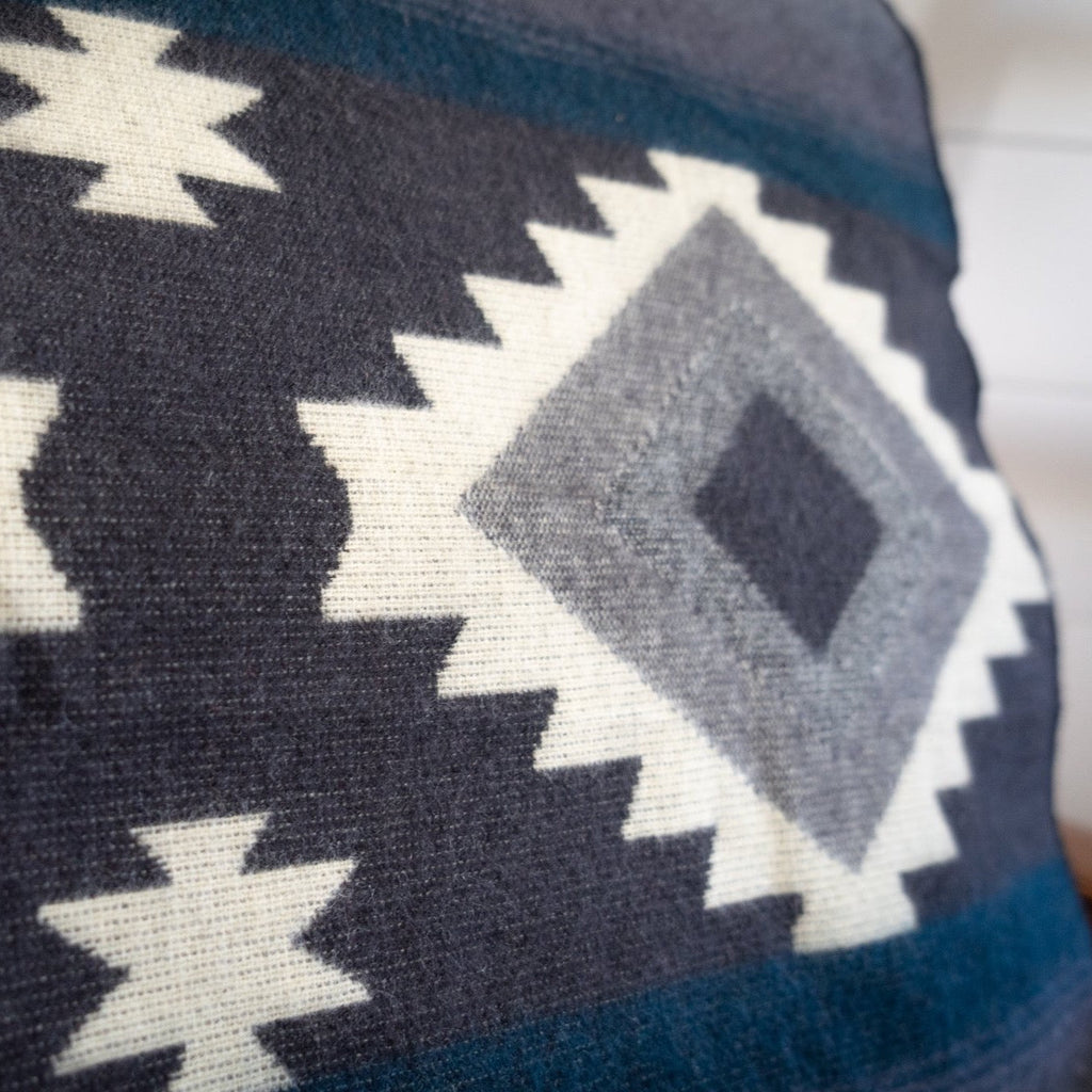 Andean Alpaca Wool Blanket - Midnight