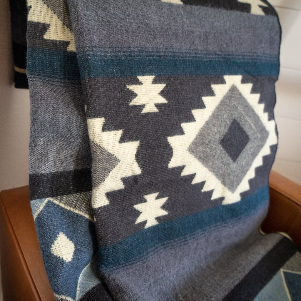 Andean Alpaca Wool Blanket - Midnight