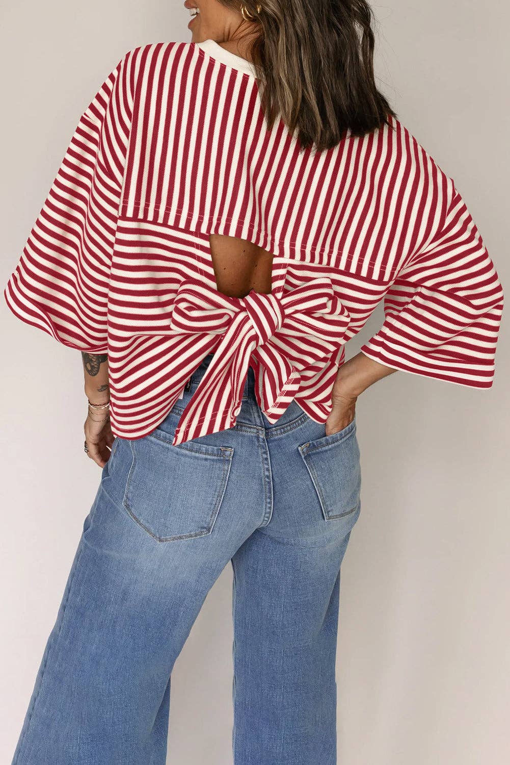 Red Stripe Bowknot Cutout Back Drop Shoulder Wide Bracelet Sleeve Loose Tee