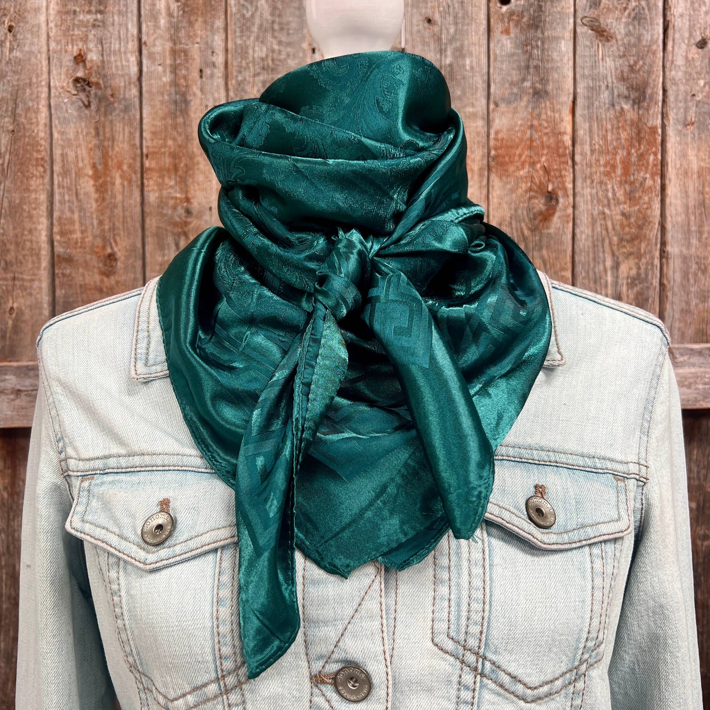 Rodeo Drive - 35X35" Emerald Jacquard Wild Rag/Scarf WR4013
