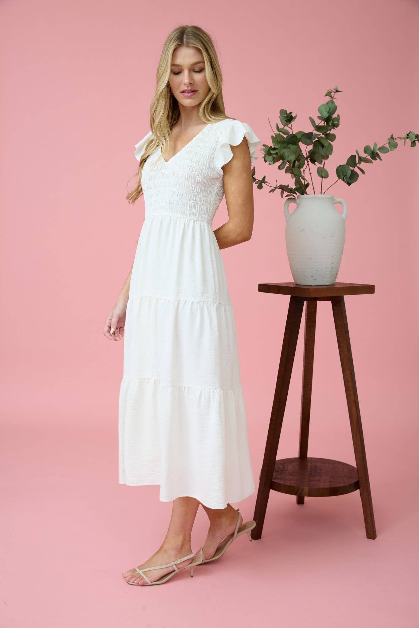 FLUTTER SLEEVE MAXI DRESS: IVORY
