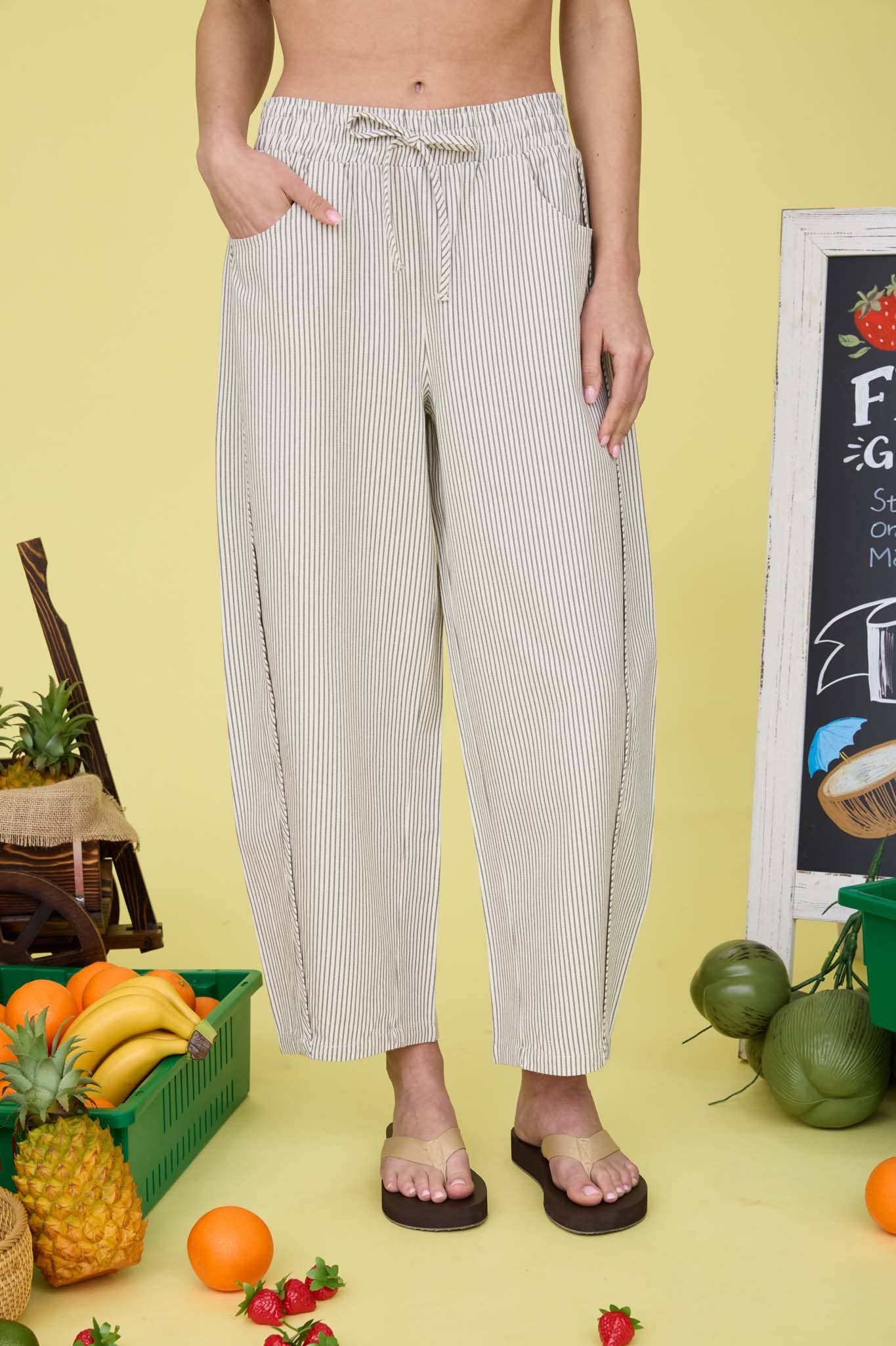 STRIPE ELASTIC WAIST WITH DRAWSTRING BAGGY PANTS