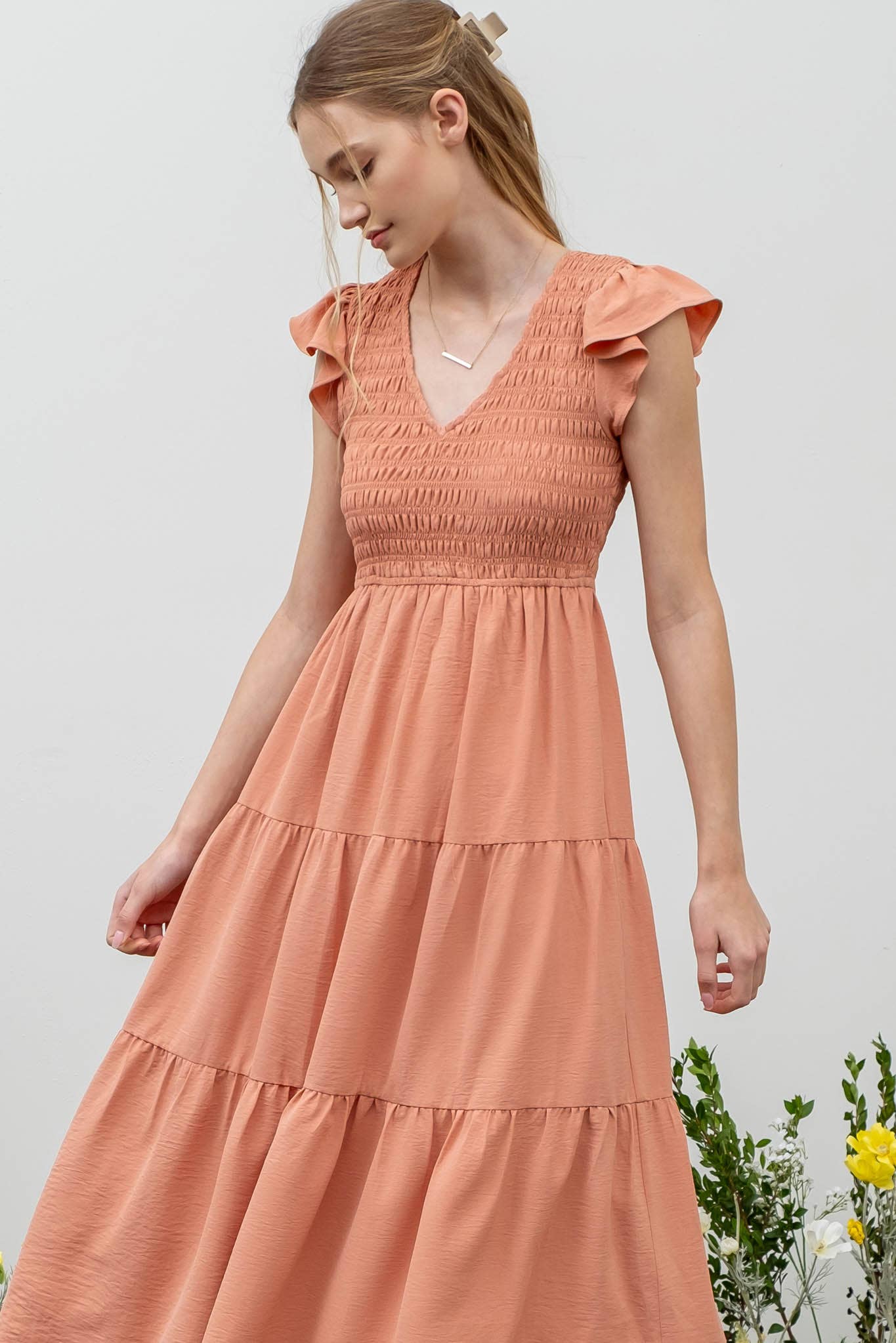 FLUTTER SLEEVE MAXI DRESS: IVORY