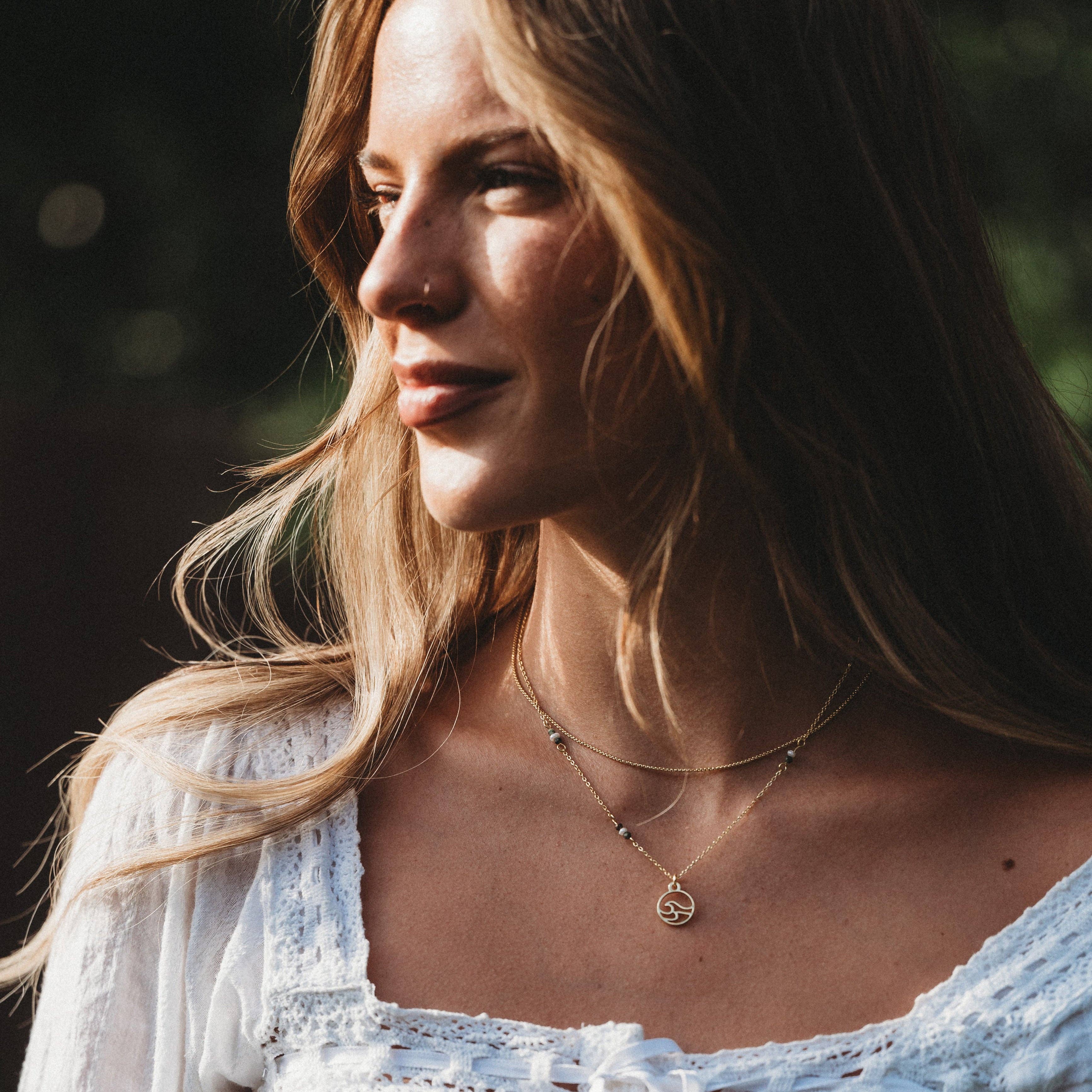 K'lani hair tie bracelets - "Reflect" Golden Wave Necklace Set